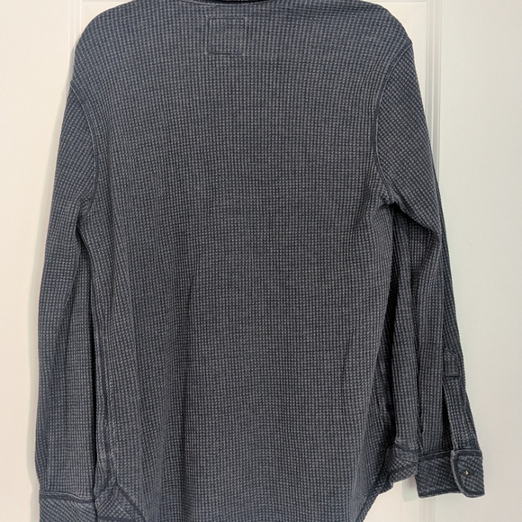 C&C California Button Down - Picture 3 of 3